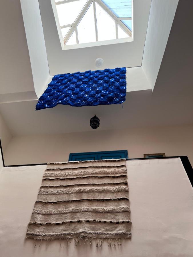 Maison Riad Traditionnel Idealement Situe A Marrakech Marrakesh Bagian luar foto