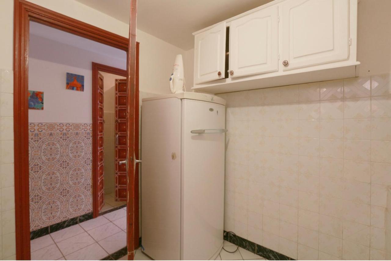 Maison Riad Traditionnel Idealement Situe A Marrakech Marrakesh Bagian luar foto
