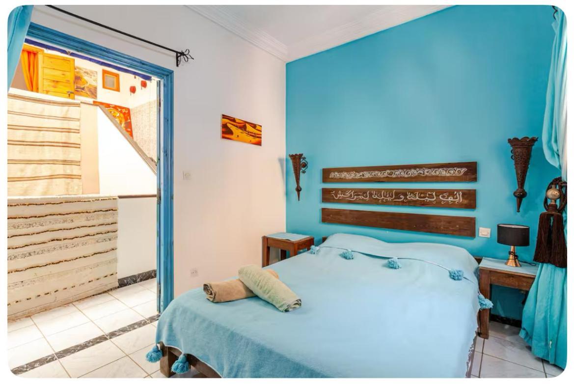 Maison Riad Traditionnel Idealement Situe A Marrakech Marrakesh Bagian luar foto