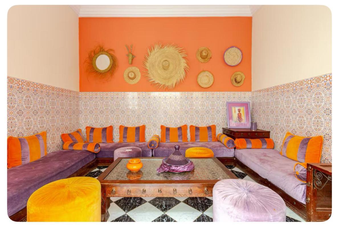 Maison Riad Traditionnel Idealement Situe A Marrakech Marrakesh Bagian luar foto